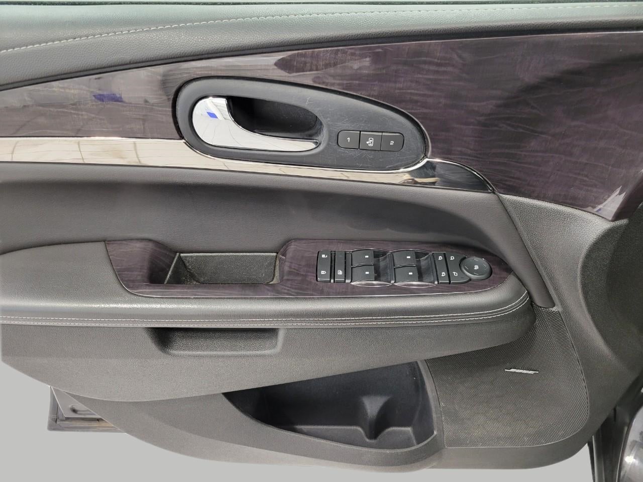 2017 Buick Enclave AWD 4DR PREMIUM ** DUAL SUNROOF ** DVD ** HEATED STEERING WHEEL **