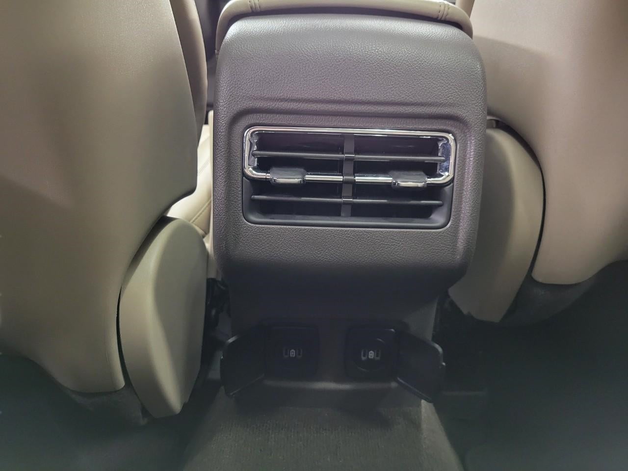 2023 Lincoln Corsair RESERVE AWD ** PANORAMIC SUNROOF ** HEATED STEERING WHEEL ** 360 DEGREE CAMERA **