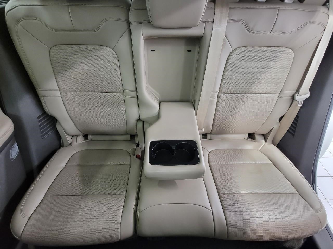 2023 Lincoln Corsair RESERVE AWD ** PANORAMIC SUNROOF ** HEATED STEERING WHEEL ** 360 DEGREE CAMERA **