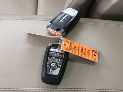 2023 Lincoln Corsair RESERVE AWD ** PANORAMIC SUNROOF ** HEATED STEERING WHEEL ** 360 DEGREE CAMERA **