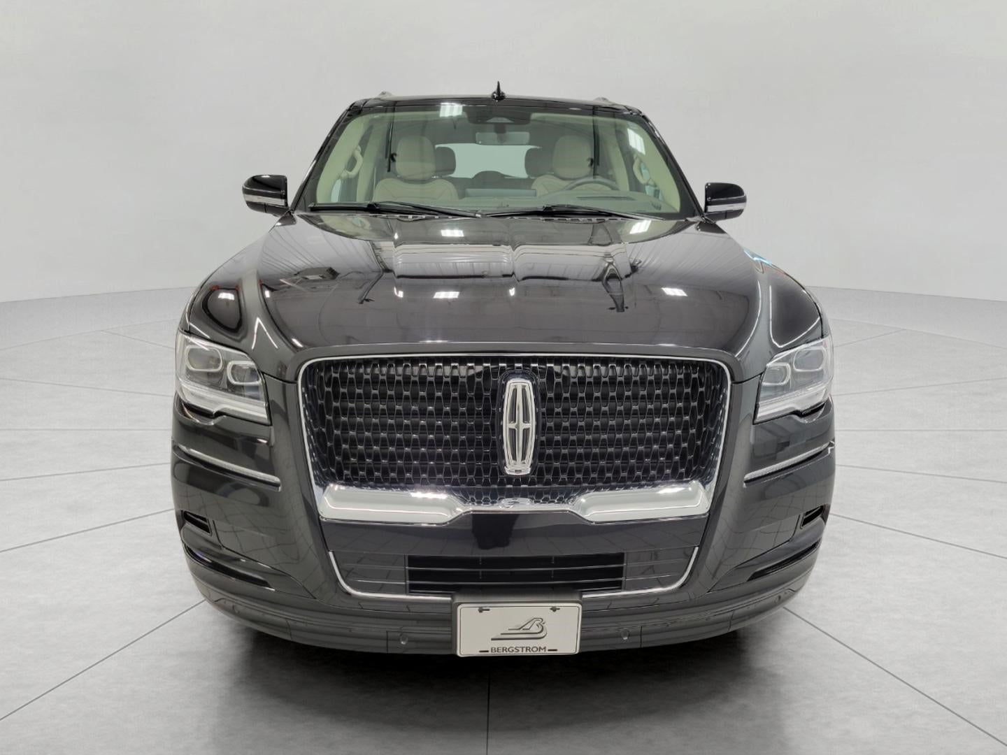 2024 Lincoln Navigator L RESERVE 4X4 ** LUXURY PACKAGE ** MONOCHROMATIC PACKAGE **