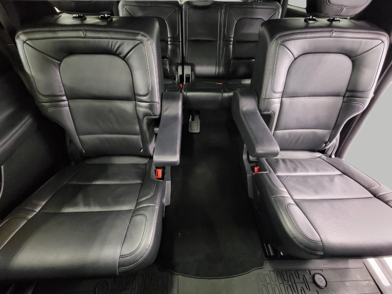 2024 Lincoln Navigator L RESERVE 4X4 ** LUXERY PACKAGE ** MONOCHROMATIC PACKAGE ** PANROAMIC SUNROOF **