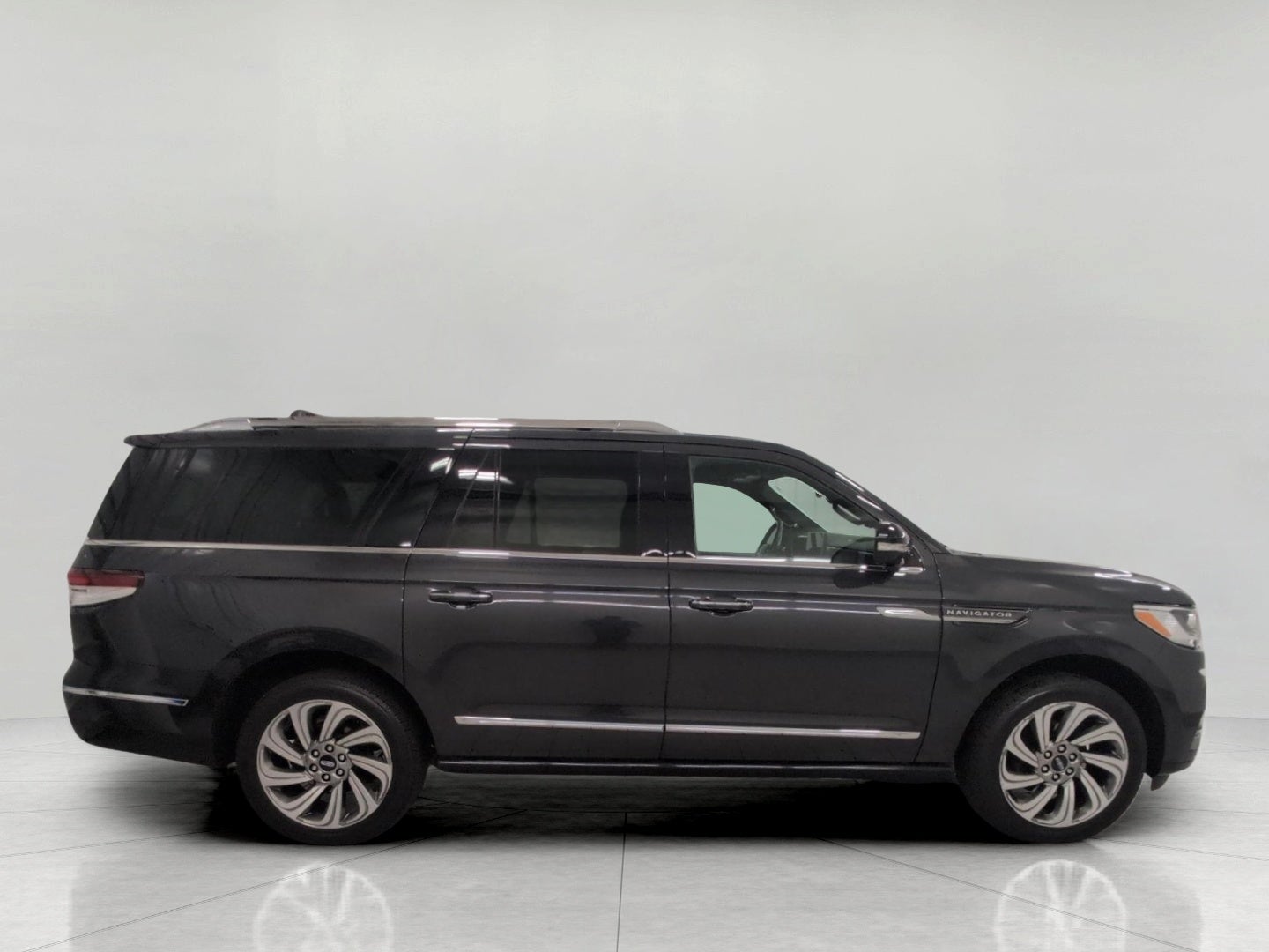 2023 Lincoln Navigator L Reserve 4x4