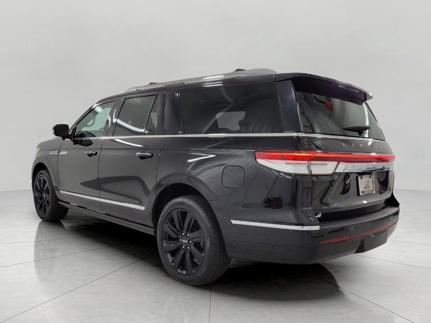 2023 Lincoln Navigator L Reserve 4x4