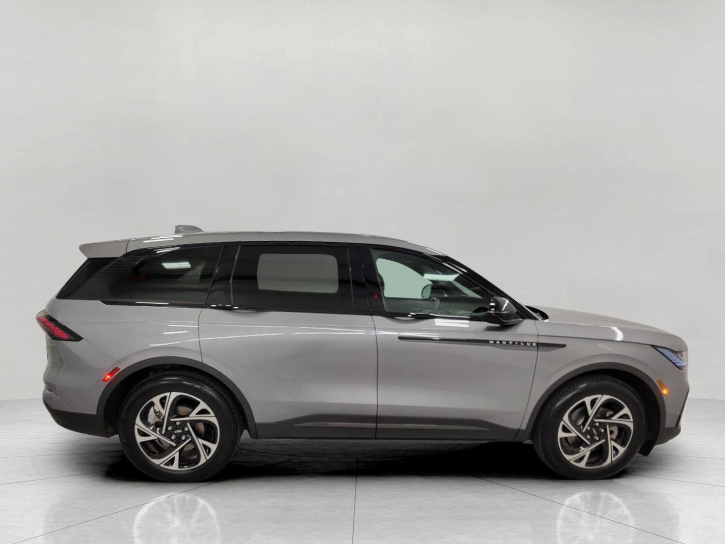 2025 Lincoln Nautilus Premiere AWD