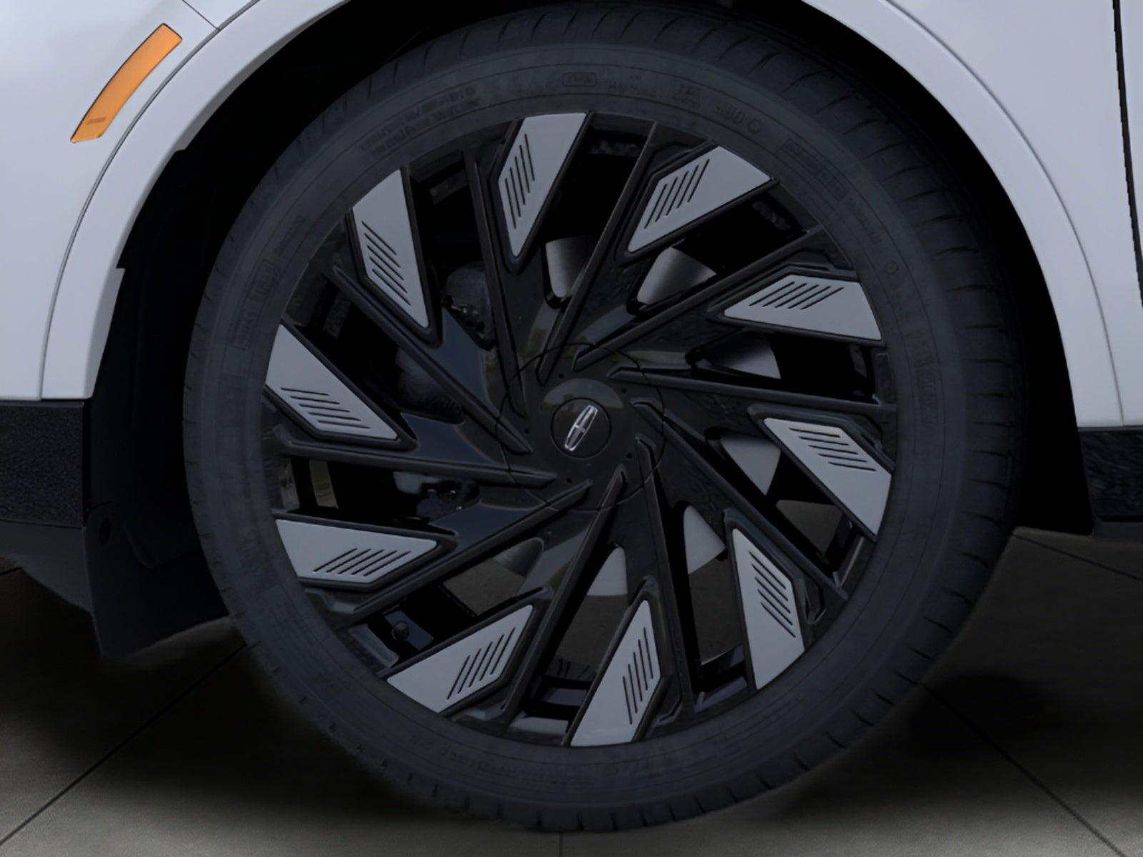 2026 Lincoln Nautilus Reserve AWD