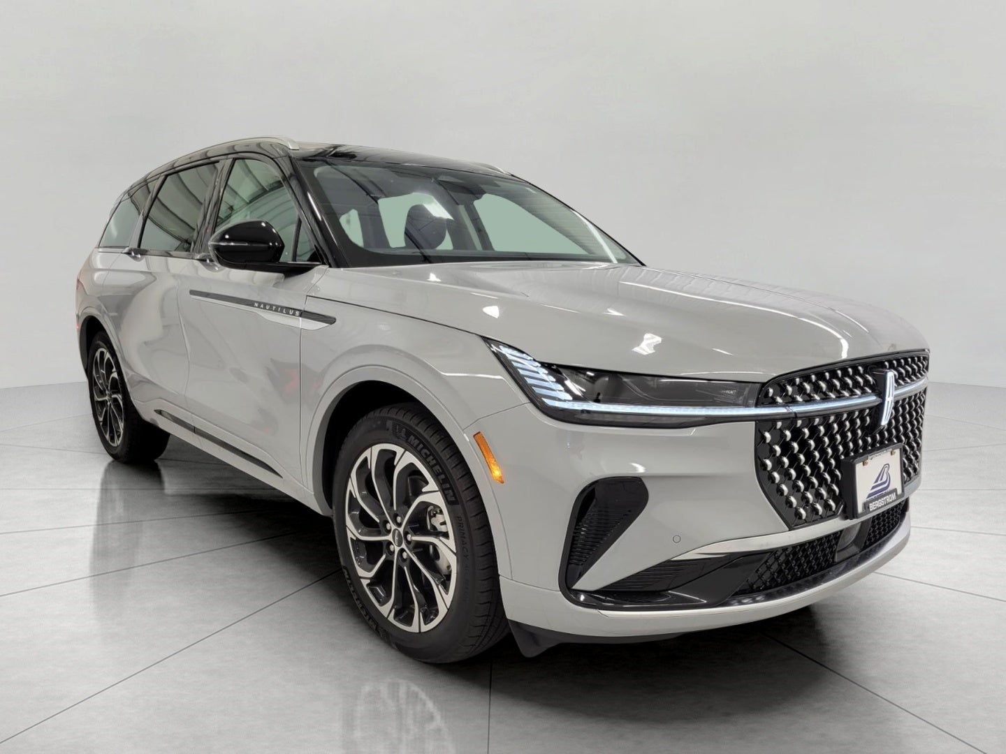 2026 Lincoln Nautilus Reserve AWD