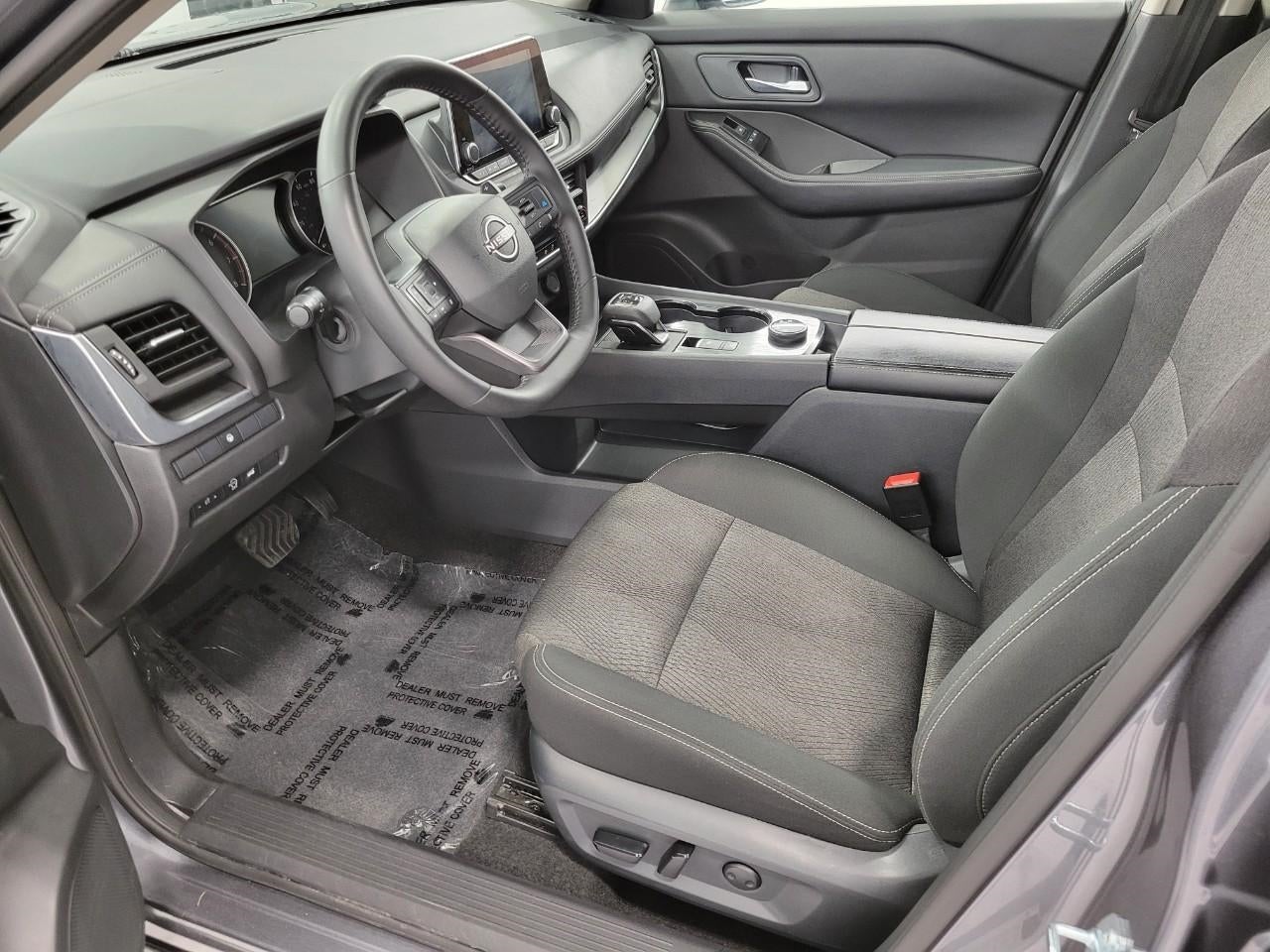 2025 Nissan Rogue AWD SV