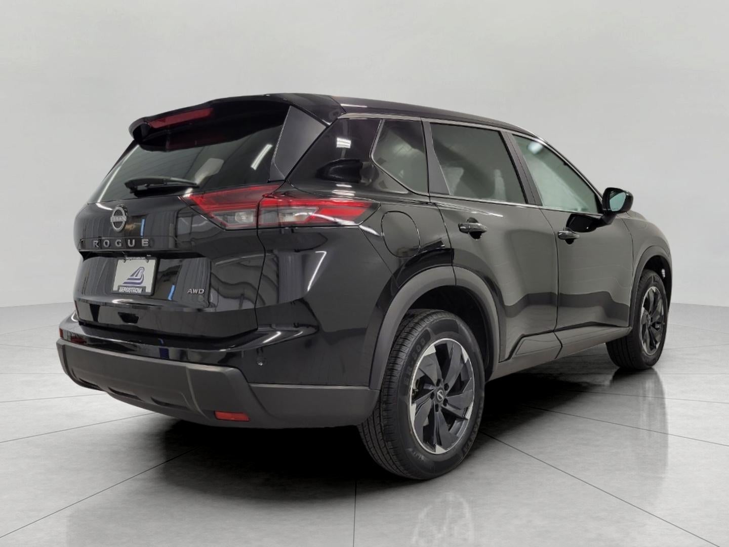 2025 Nissan Rogue AWD SV