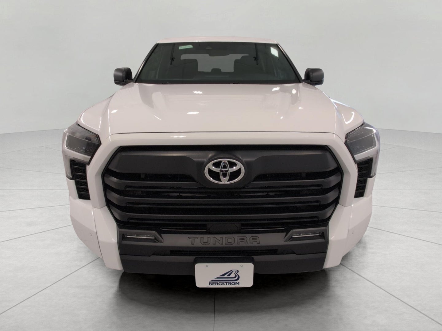 2025 Toyota Tundra 4WD SR5 CrewMax 5.5' Bed