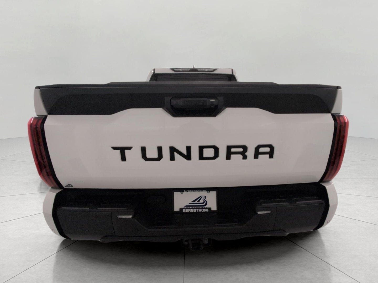 2025 Toyota Tundra 4WD SR5 CrewMax 5.5' Bed