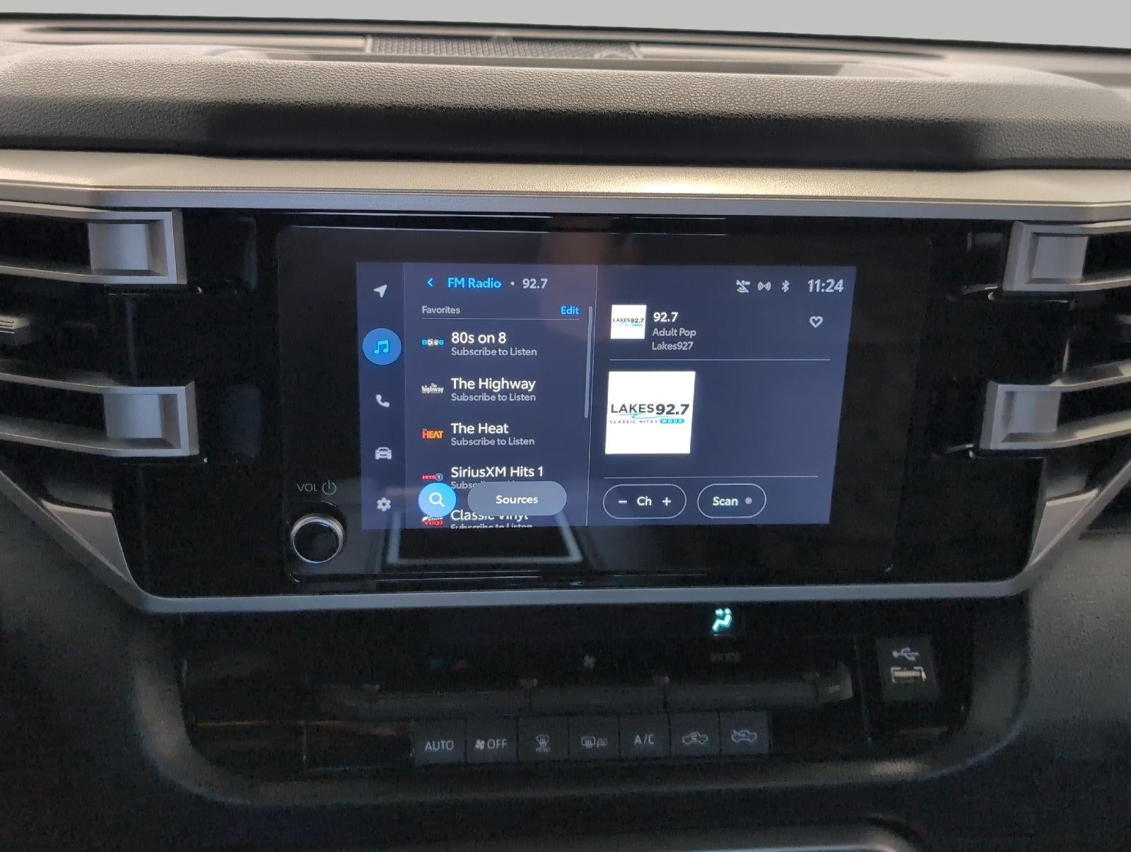 2025 Toyota Tundra 4WD SR5 CrewMax 5.5' Bed