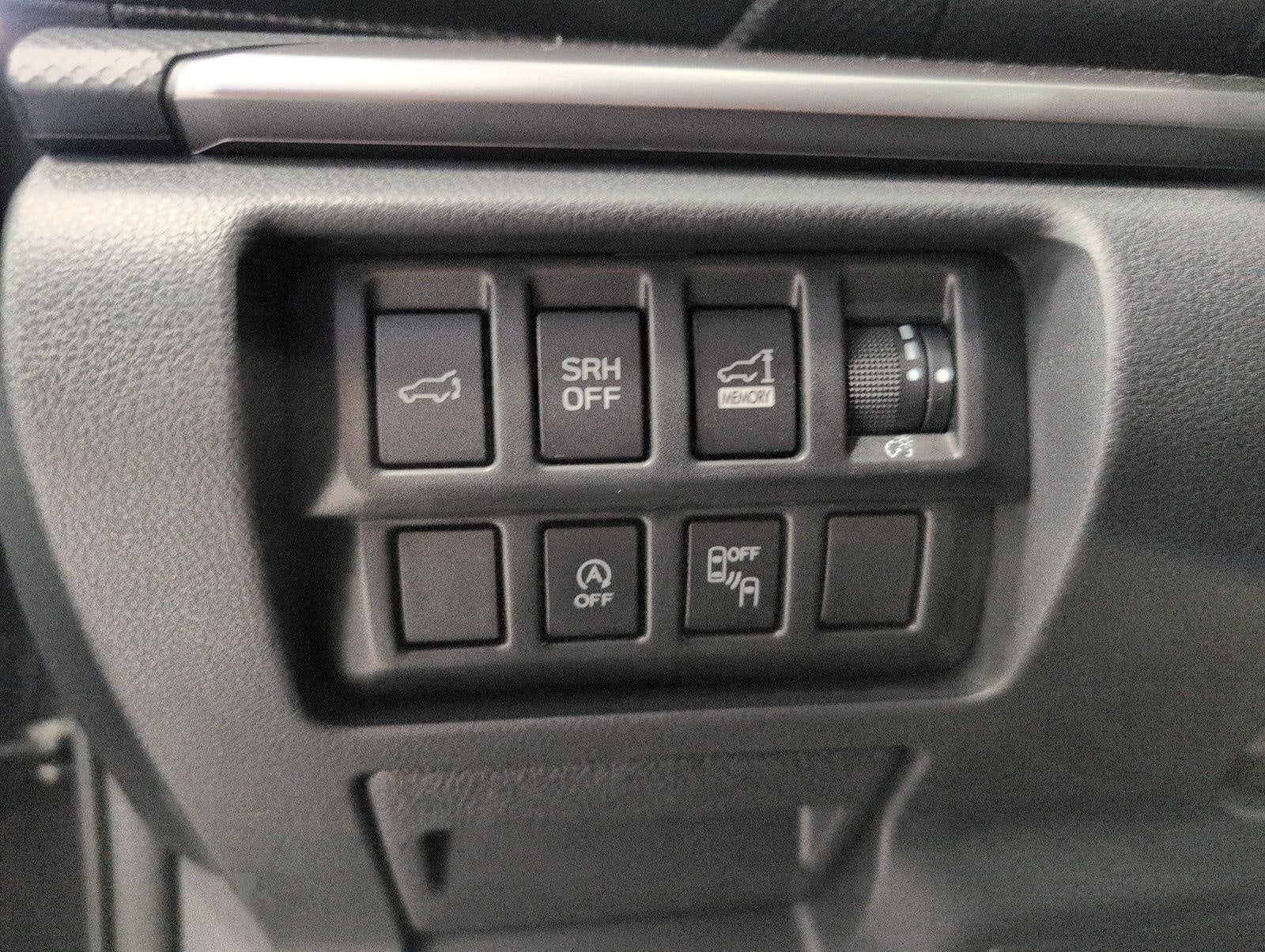 2023 Subaru Forester Premium CVT