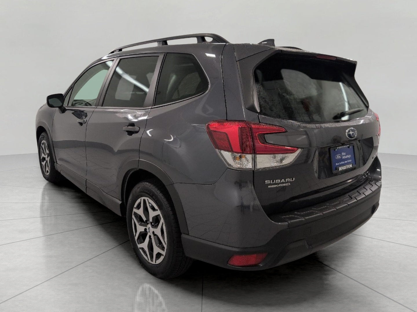 2023 Subaru Forester Premium CVT