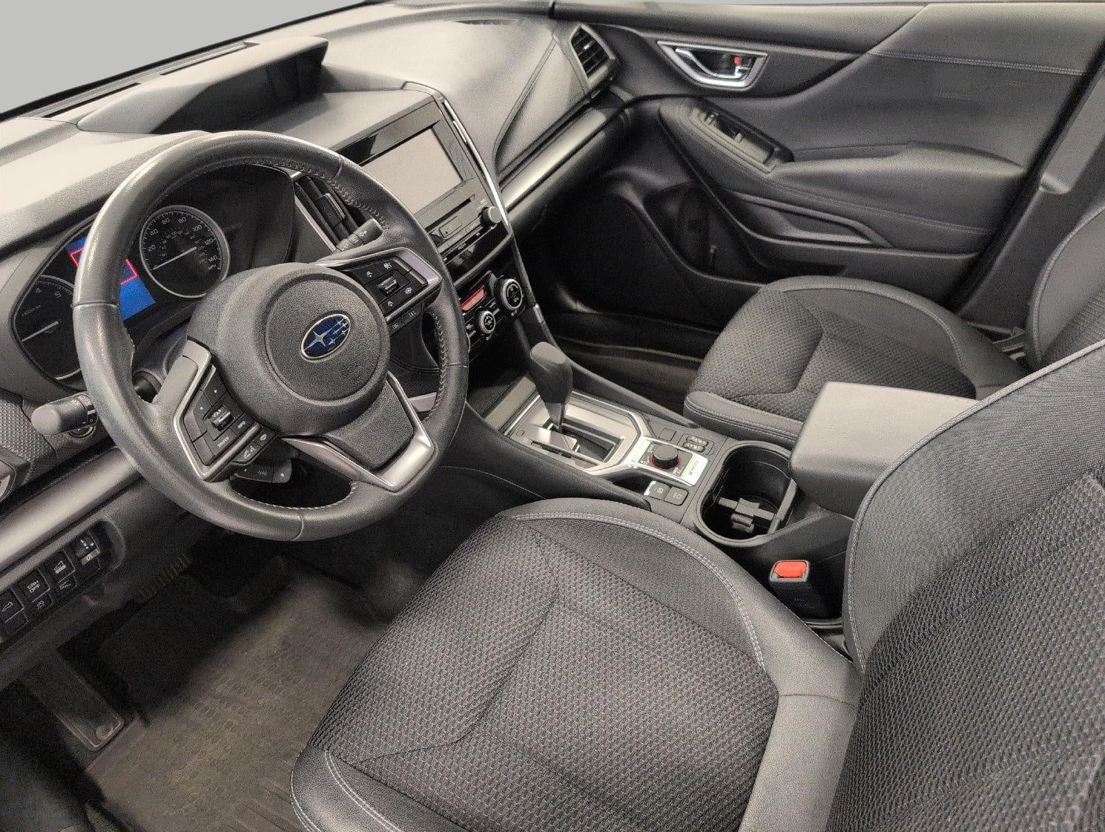 2023 Subaru Forester Premium CVT
