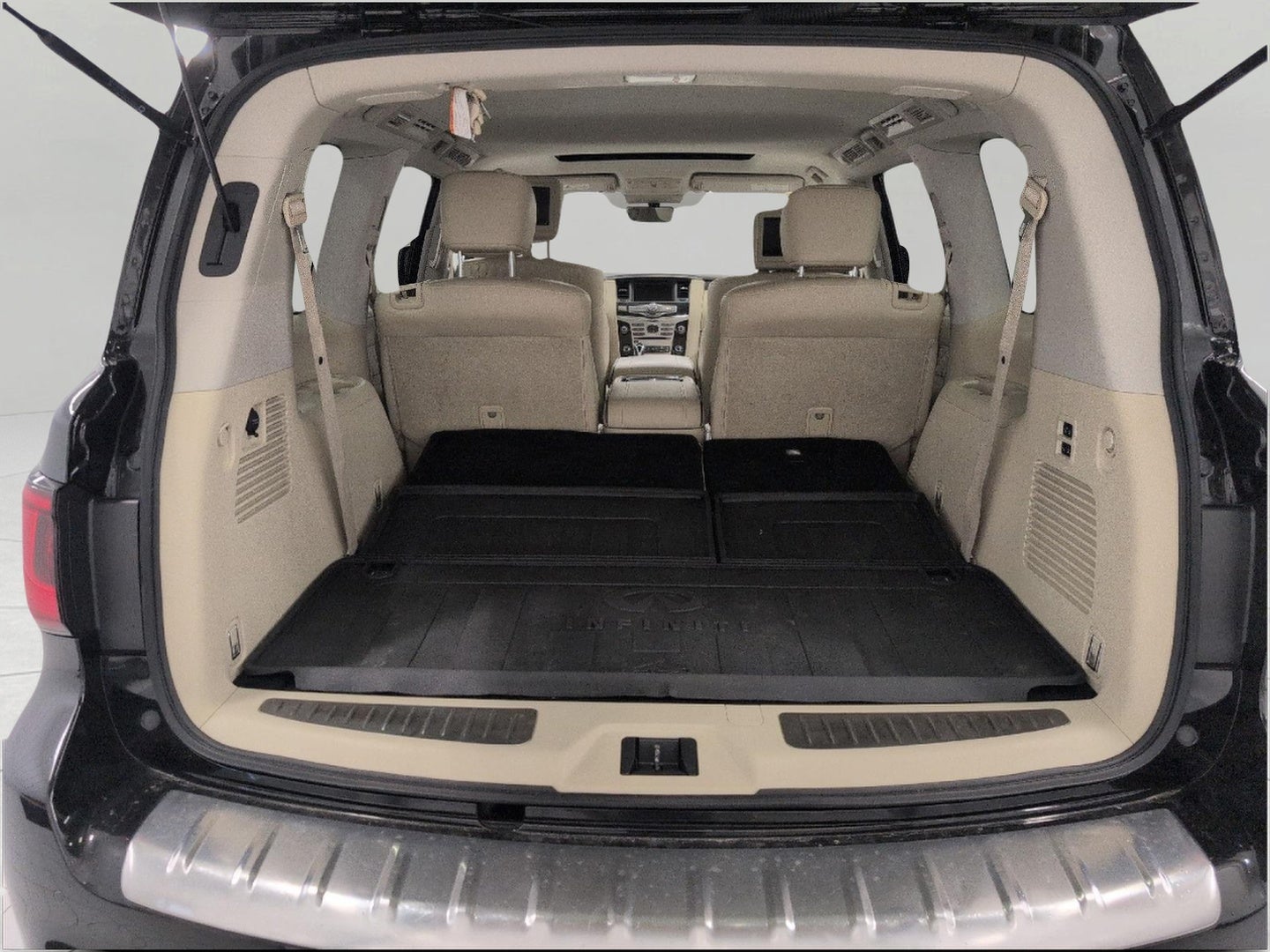 2019 INFINITI QX80 LUXE AWD