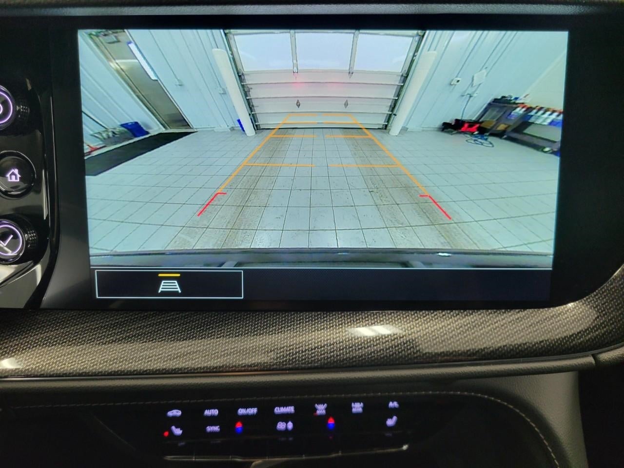 2023 Buick Envision FWD 4dr Essence