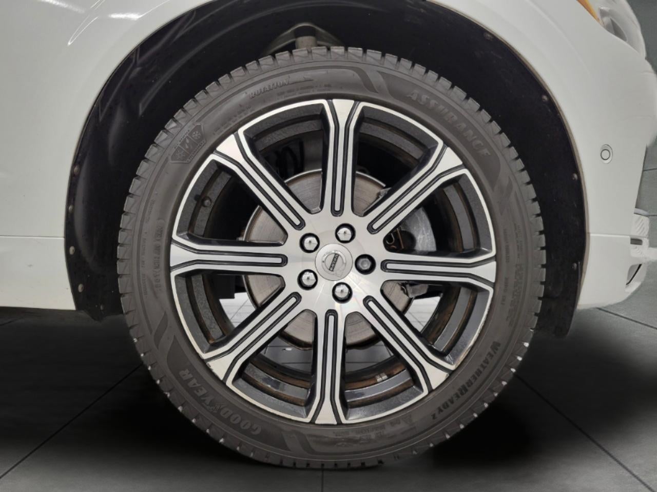 2021 Volvo XC60 T5 AWD INSCRIPTION ** CLIMATE PACKAGE ** ADVANCED PACKAGE ** PARK ASSIST PILOT **