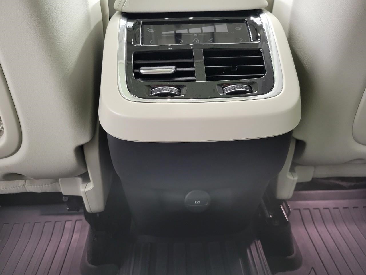 2021 Volvo XC60 T5 AWD INSCRIPTION ** CLIMATE PACKAGE ** ADVANCED PACKAGE ** PARK ASSIST PILOT **