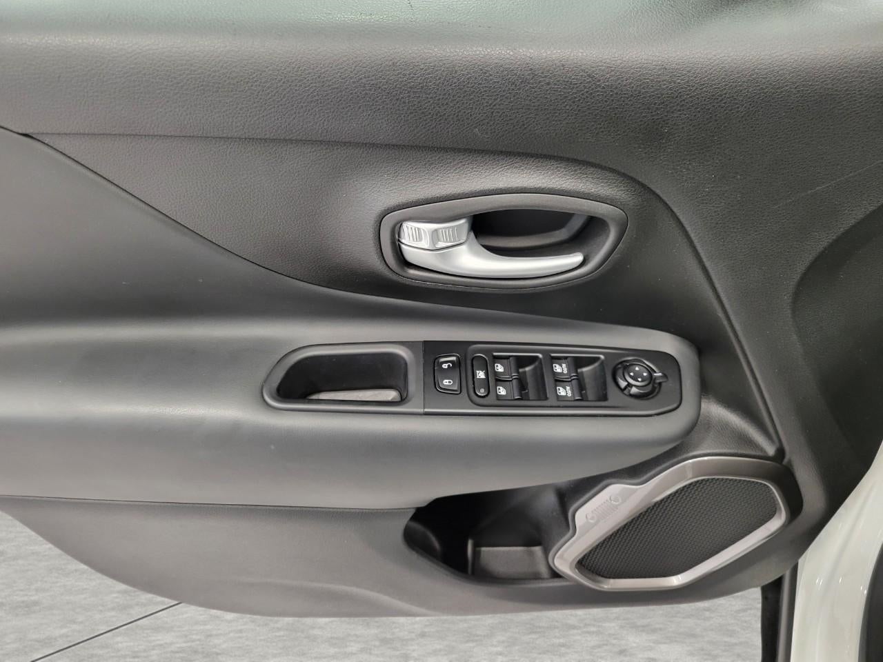 2023 Jeep Renegade Latitude 4x4